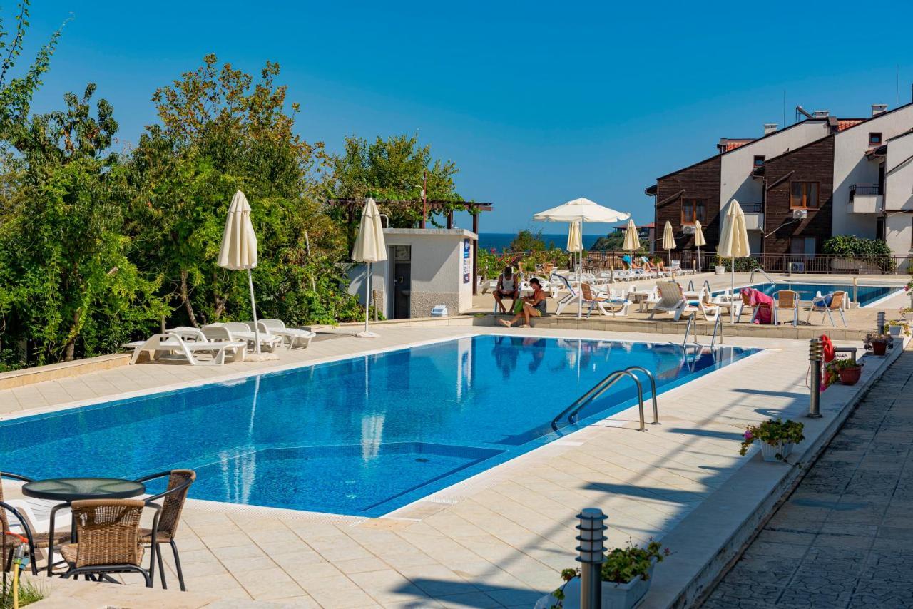 Menada Apolon Apartments Sosopol Exterior foto
